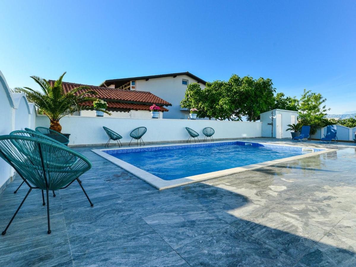 Apartment Jadran - NIN121 Bagian luar foto