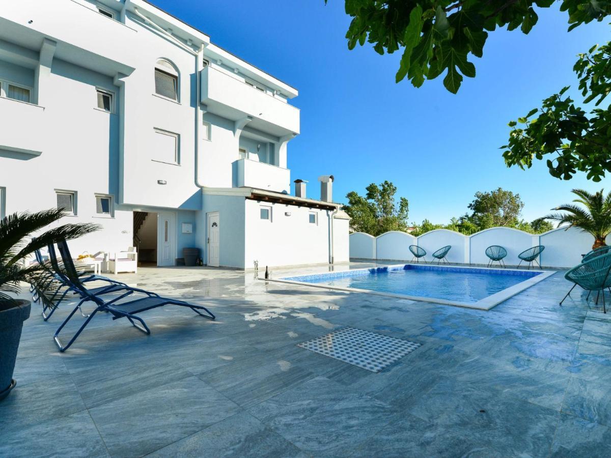 Apartment Jadran - NIN121 Bagian luar foto