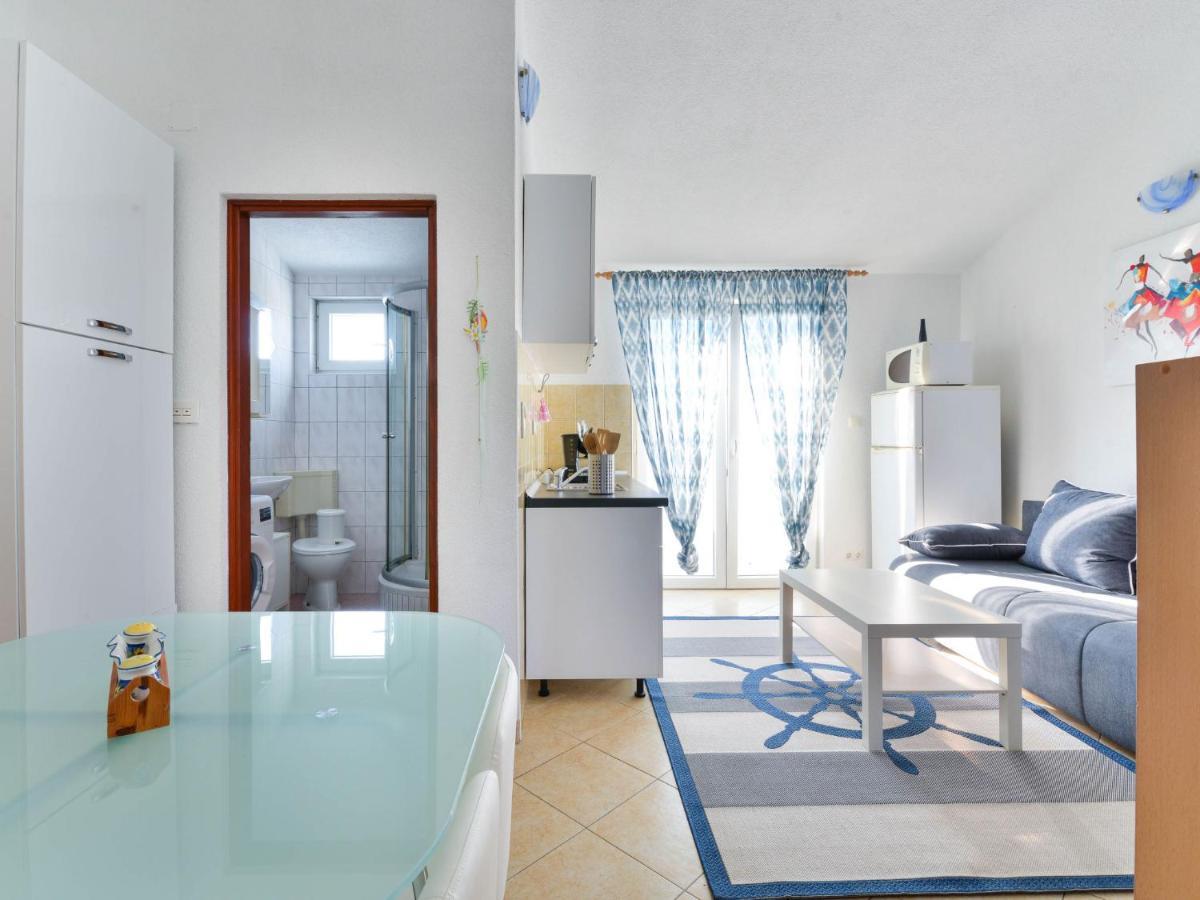 Apartment Jadran - NIN121 Bagian luar foto